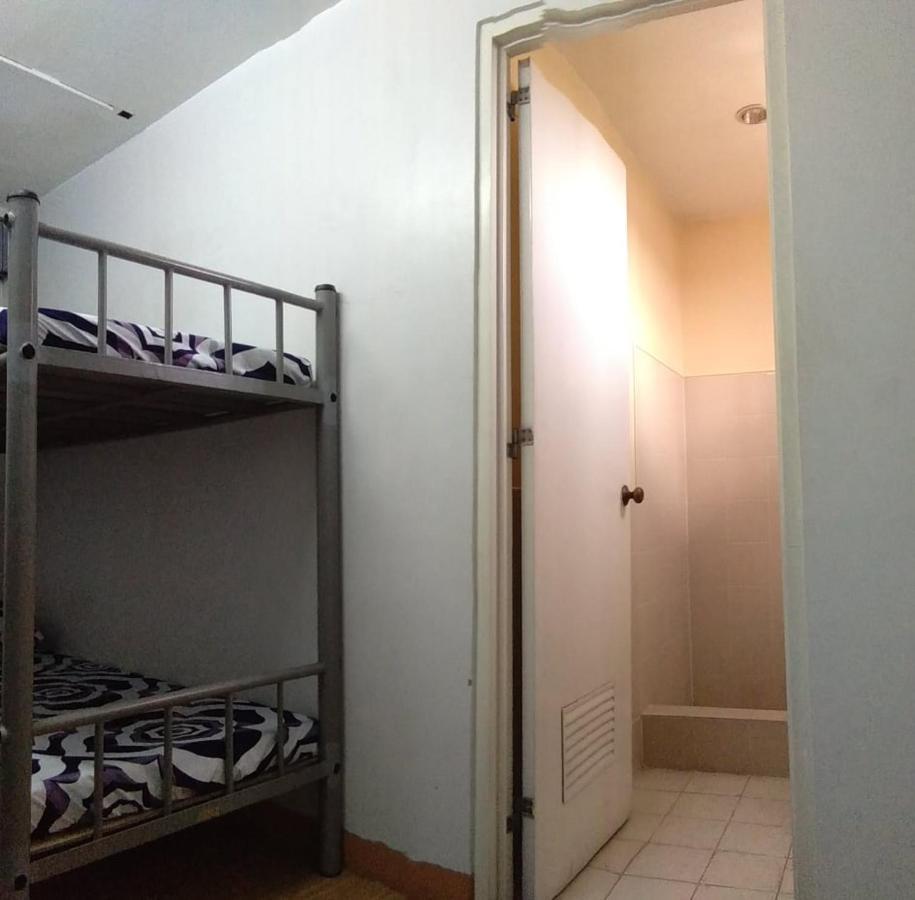 Mang Ben Dormitory Кесон-Сіті Екстер'єр фото
